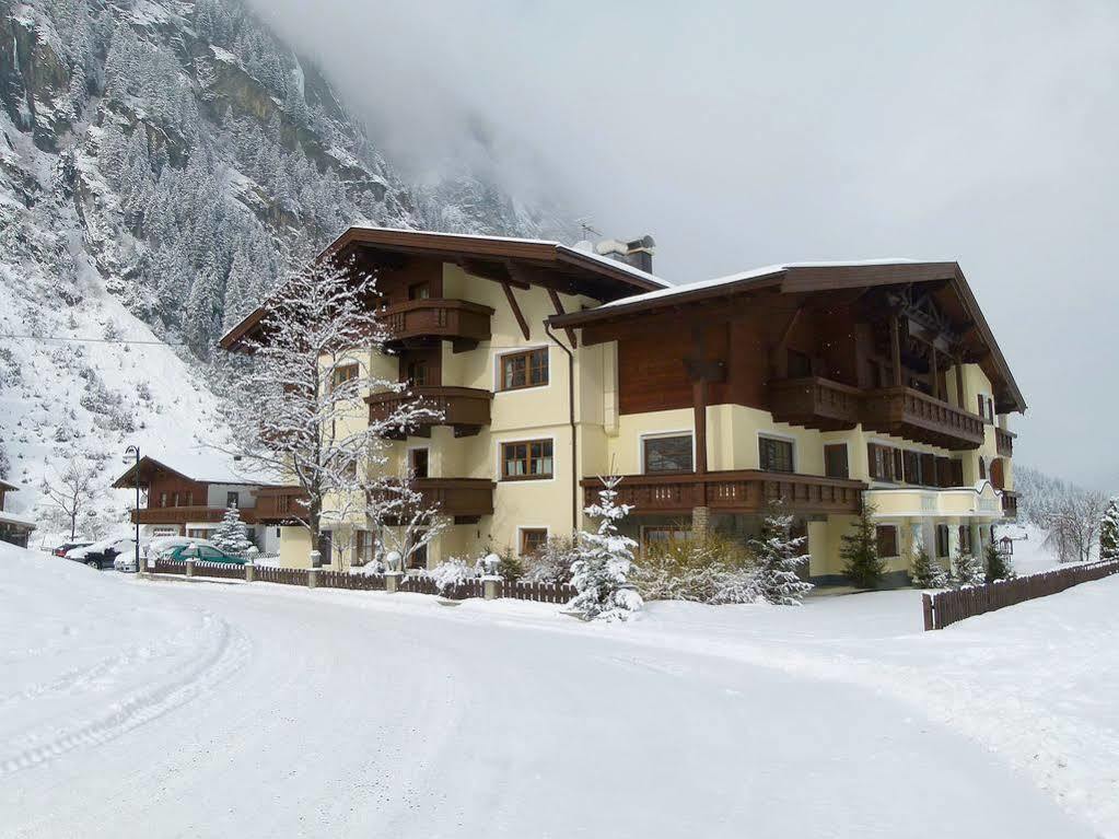 Hotel Moederle Sankt Leonhard im Pitztal Exterior foto